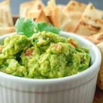 NACHOS CON GUACAMOLE
