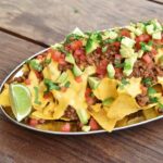 NACHOS CON CARNE